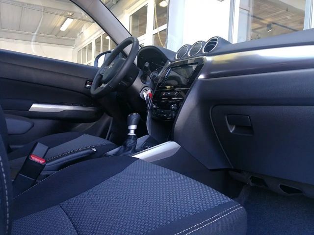Suzuki Vitara AllGrip Hybrid Shine