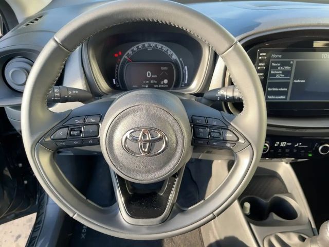 Toyota Aygo X 1.0 VVT-i Hatchback Play