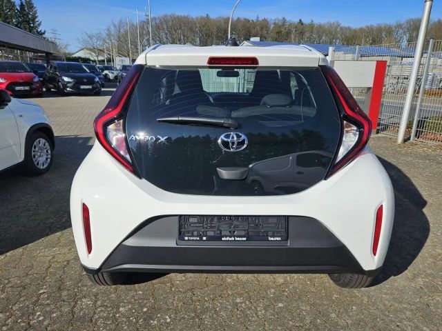 Toyota Aygo X Hatchback Play X-play