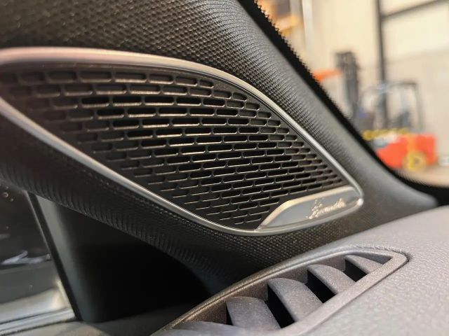 Mercedes-Benz A 250 4MATIC AMG Line Hatchback