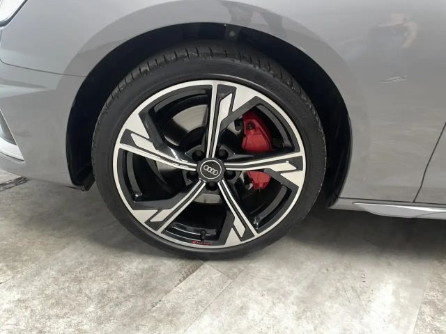 Audi A4 45 TFSI Avant Quattro S-Line