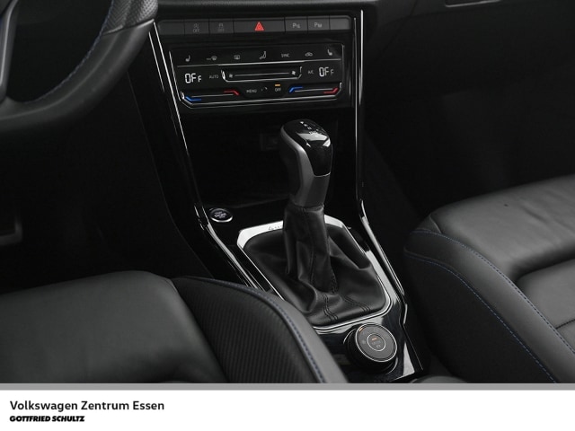 Volkswagen T-Roc T-Roc R Matrix Pano Akrapovic NaviPro