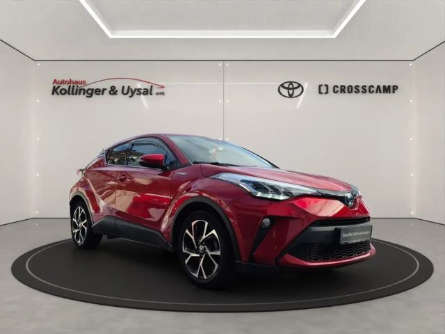 Toyota C-HR Hybride Team D