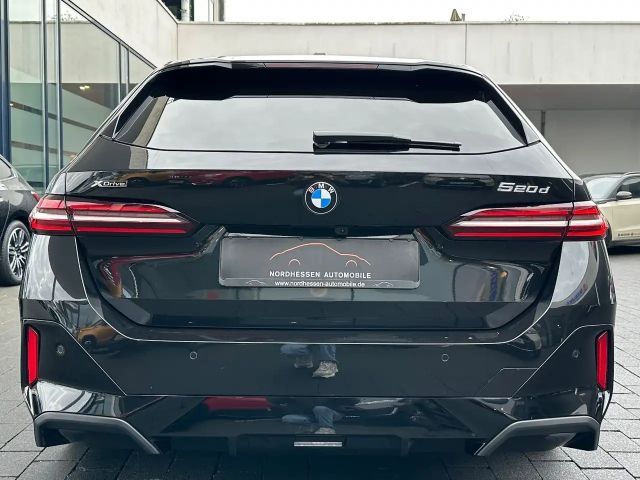 BMW 520 520d M-Sport Touring xDrive
