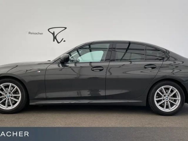 BMW 320 320d M-Sport Sedan