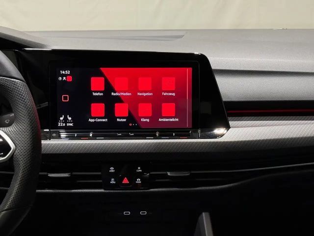 Volkswagen Golf 1.5 TSI R-Line Variant