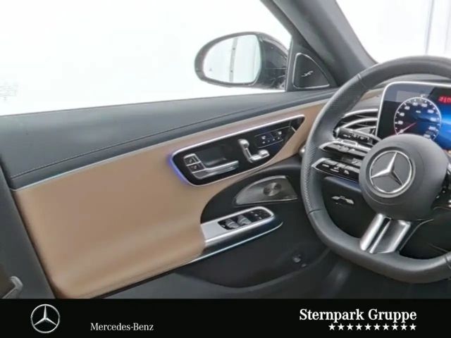 Mercedes-Benz E 300 AMG Line E 300 e