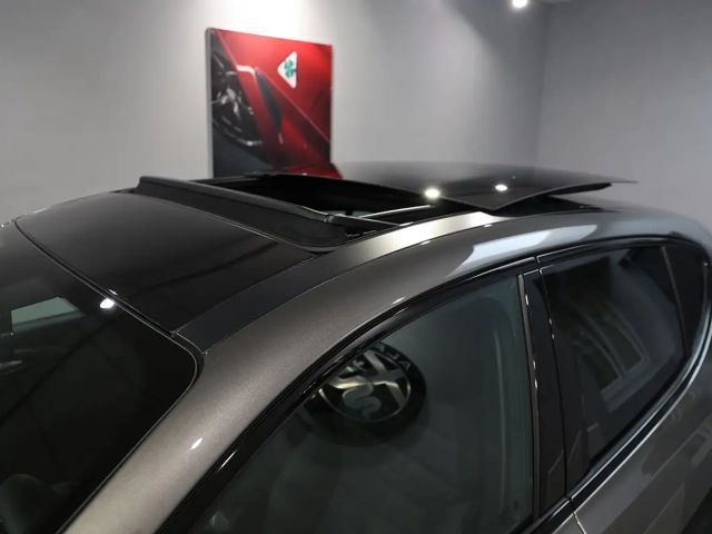Alfa Romeo Tonale Hybrid Veloce