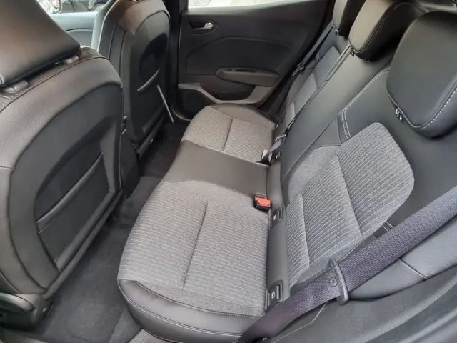 Mitsubishi Colt Hybrid