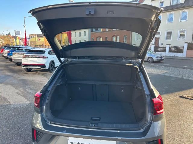 Volkswagen T-Roc 1.5 TSI DSG R-Line