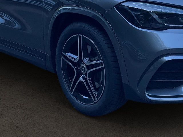 Mercedes-Benz GLA 200 AMG Line