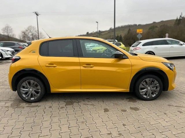 Peugeot E-208 Allure Pack