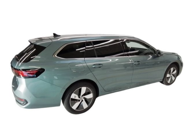 Volkswagen Passat 1.5 eTSI Business Variant