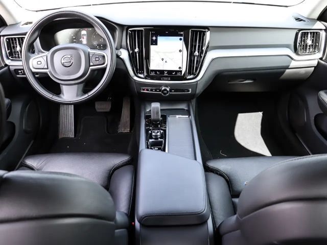Volvo V60 Momentum