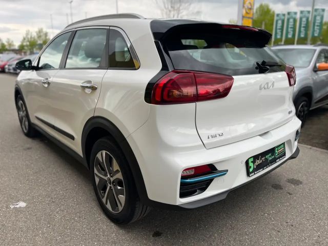 Kia Niro e- 64 kWh *Navi*Kamera*Garantie*CCS