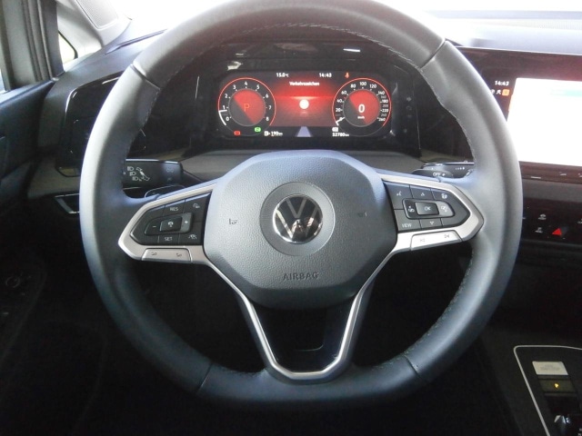Volkswagen Golf 1.5 eTSI DSG Style Variant