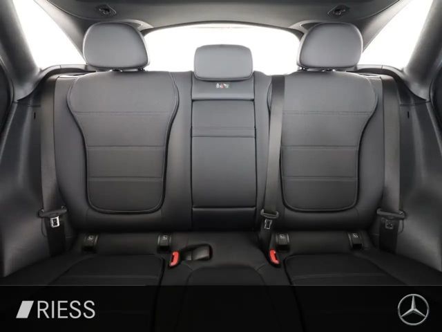 Mercedes-Benz GLC 300 4MATIC AMG Line
