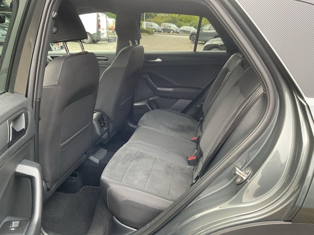 Volkswagen T-Roc 1.5 TSI DSG R-Line