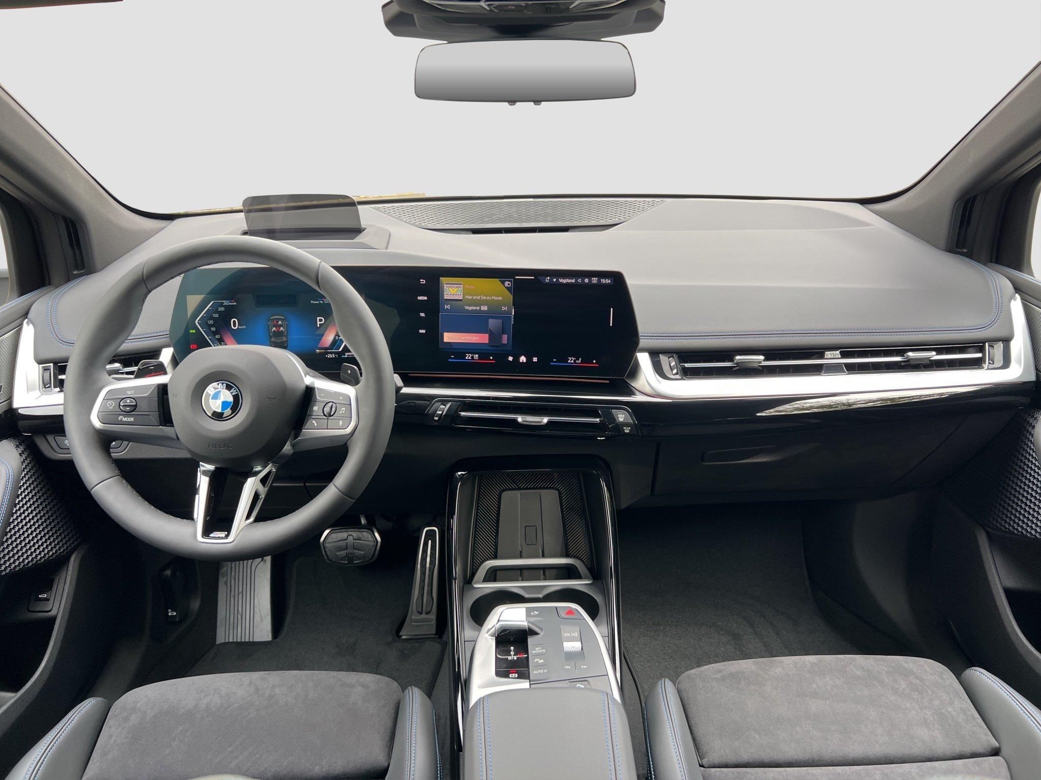 BMW 220 220i Active Tourer