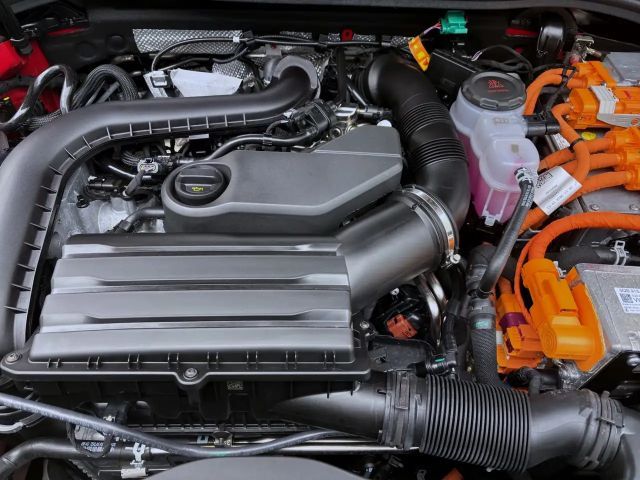 Audi A3 Hybride S-Line Sedan