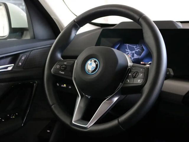 BMW iX1 xDrive30