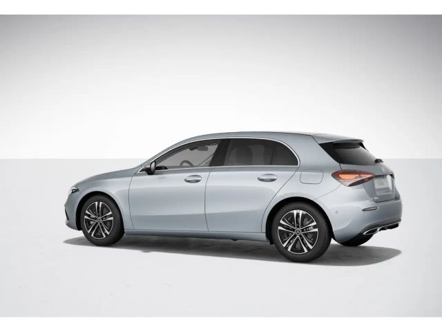 Mercedes-Benz A 180 A 180 d Hatchback