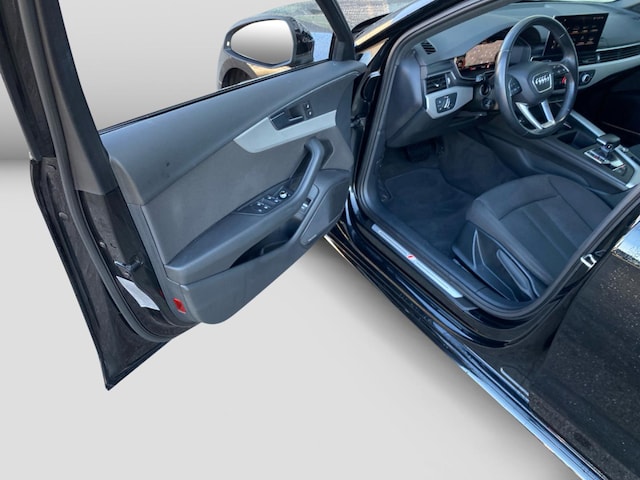 Audi A4 40 TFSI Avant S-Line S-Tronic