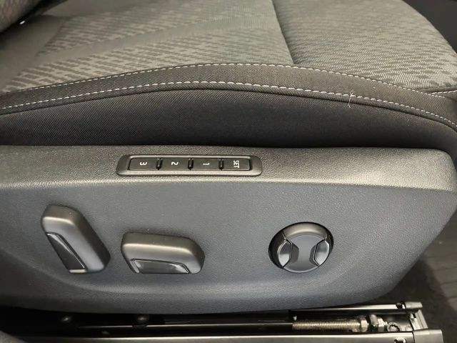 Skoda Octavia 2.0 TDI Combi Style Style