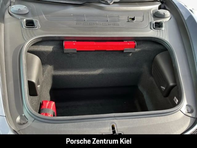 Porsche Cayman 718 RS