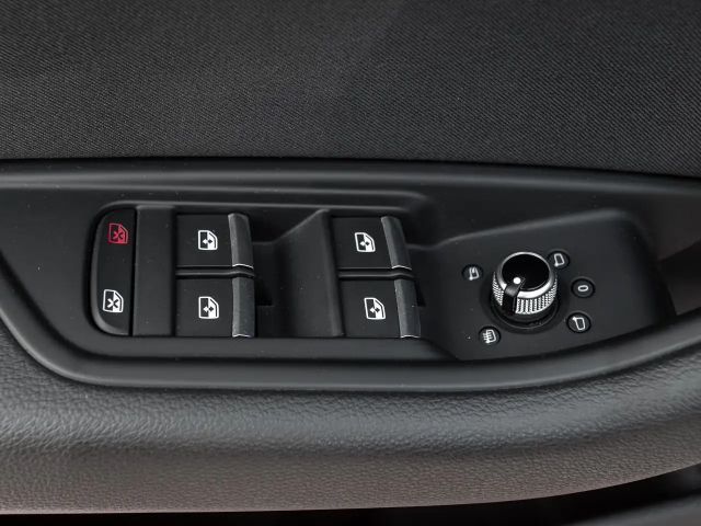 Audi A4 40 TFSI Quattro S-Line