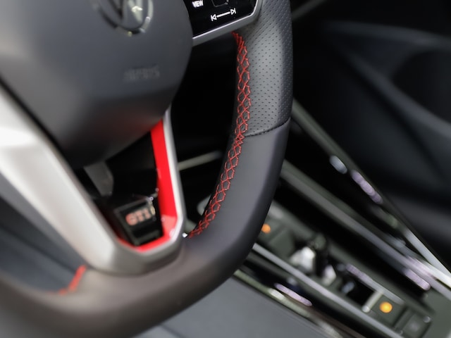 Volkswagen Golf DSG GTI Golf VIII Style