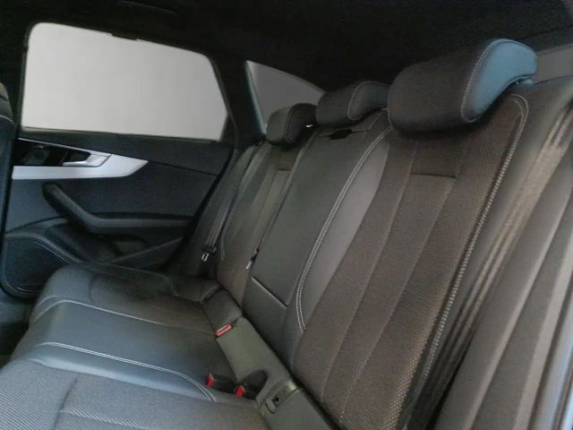 Audi A4 35 TDI Avant S-Line