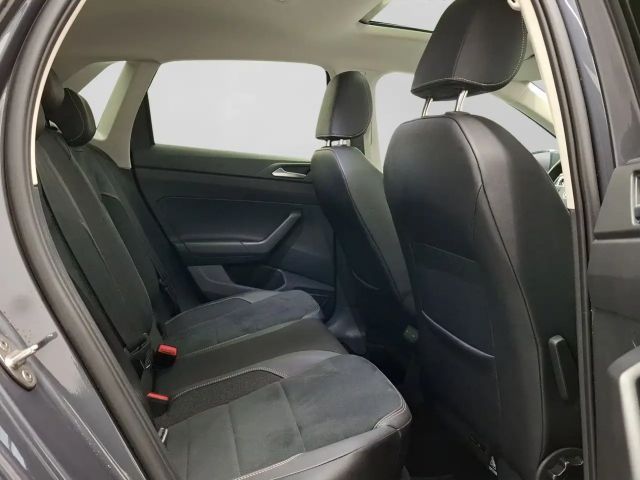 Volkswagen Polo 1.0 TSI DSG Style