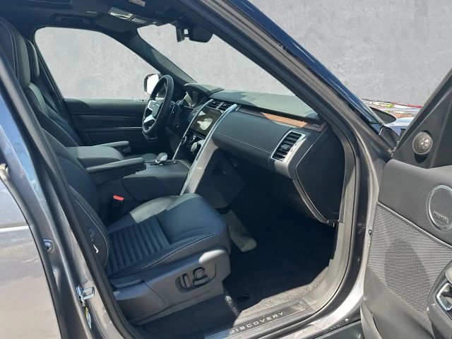 Land Rover Discovery 3.0 D300 Dynamic SE