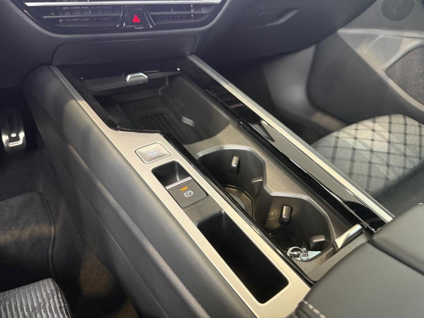 Volkswagen Passat DSG R-Line eHybrid