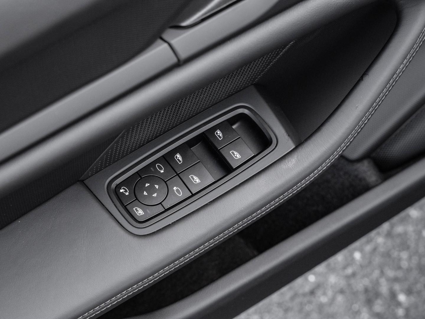 Porsche Taycan Sport Turismo