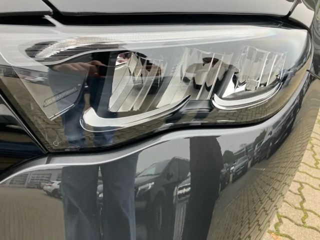 Mercedes-Benz E 300 AVANTGARDE Estate