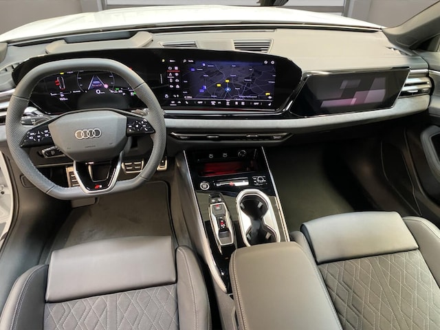 Audi A6 Avant Quattro S-Tronic