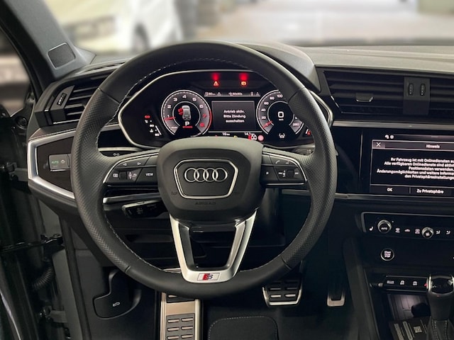 Audi Q3 35 TFSI S-Line S-Tronic