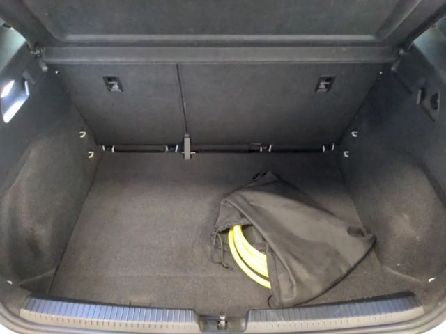 Cupra Born LED Navi SHZ Rear View ACC Wärmepumpe