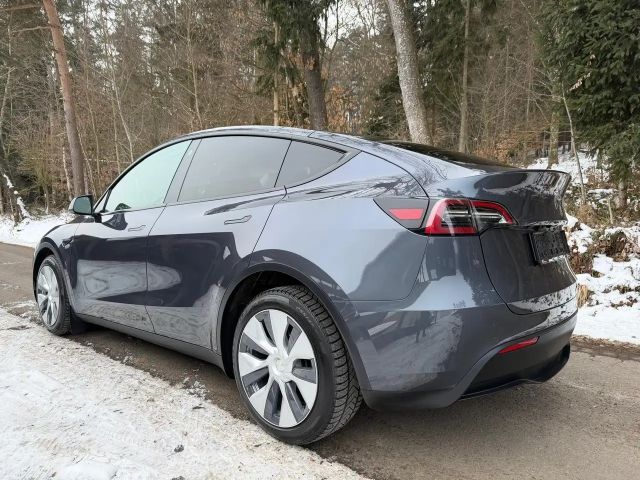 Tesla Model Y AWD Dual Motor Long Range