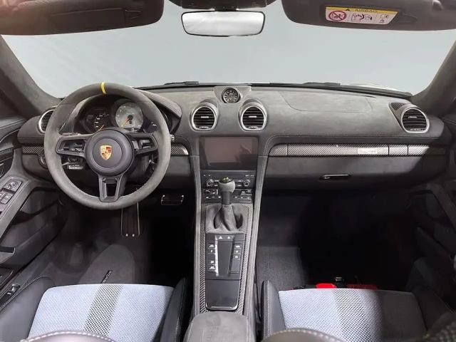 Porsche Cayman 718 RS