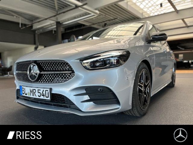 Mercedes-Benz B 180 Sedan