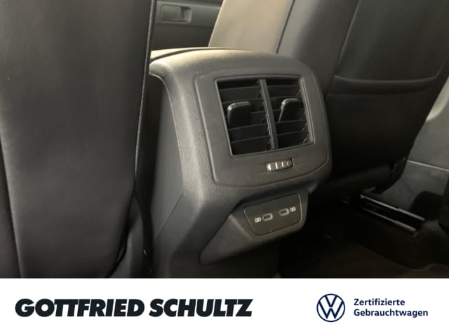 Volkswagen T-Roc T-Roc GOAL TSI NAVI SITZHEIZUNG EINPARKHILFE LED