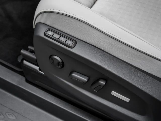 Volkswagen ID.Buzz IQ.Drive Pro