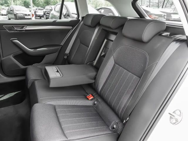 Skoda Superb 2.0 TDI Combi Style Style