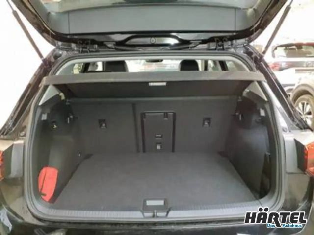 Volkswagen Golf 1.5 eTSI DSG