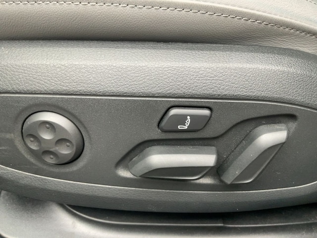 Audi A4 40 TFSI Avant Quattro S-Line S-Tronic