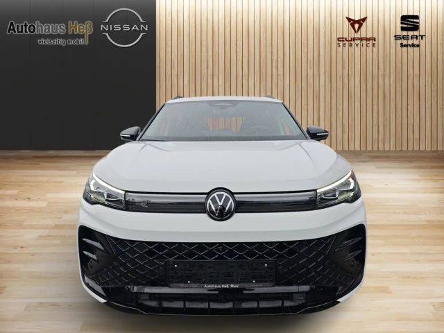 Volkswagen Tiguan 2.0 TSI DSG R-Line Style