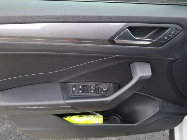 Volkswagen T-Roc DSG Style